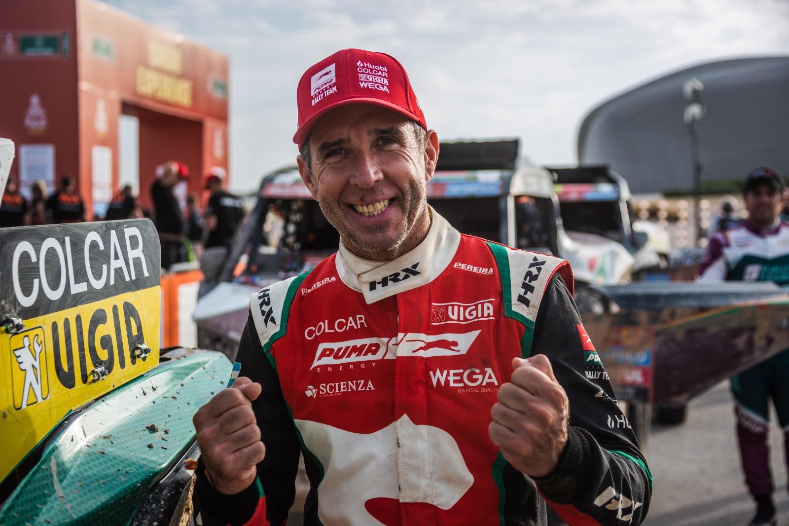 Los festejos de los pilotos que le ganaron al Dakar 2023: WhatsApp Image 2023-01-15 at 11.13.38.jpeg